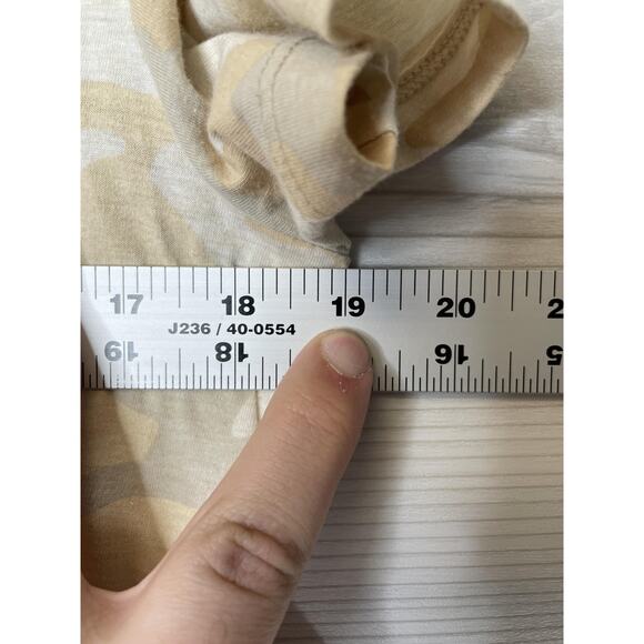 Natural Reflections Shirt Womens Medium Beige Tan Camo Crewneck Bass Pro Shops - Picture 5 of 9